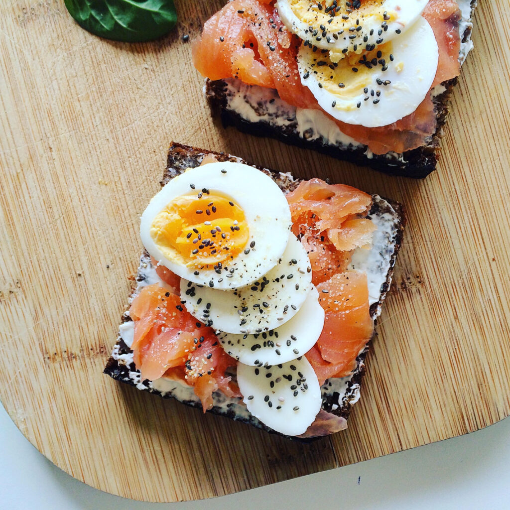 sumuštinis su lašiša